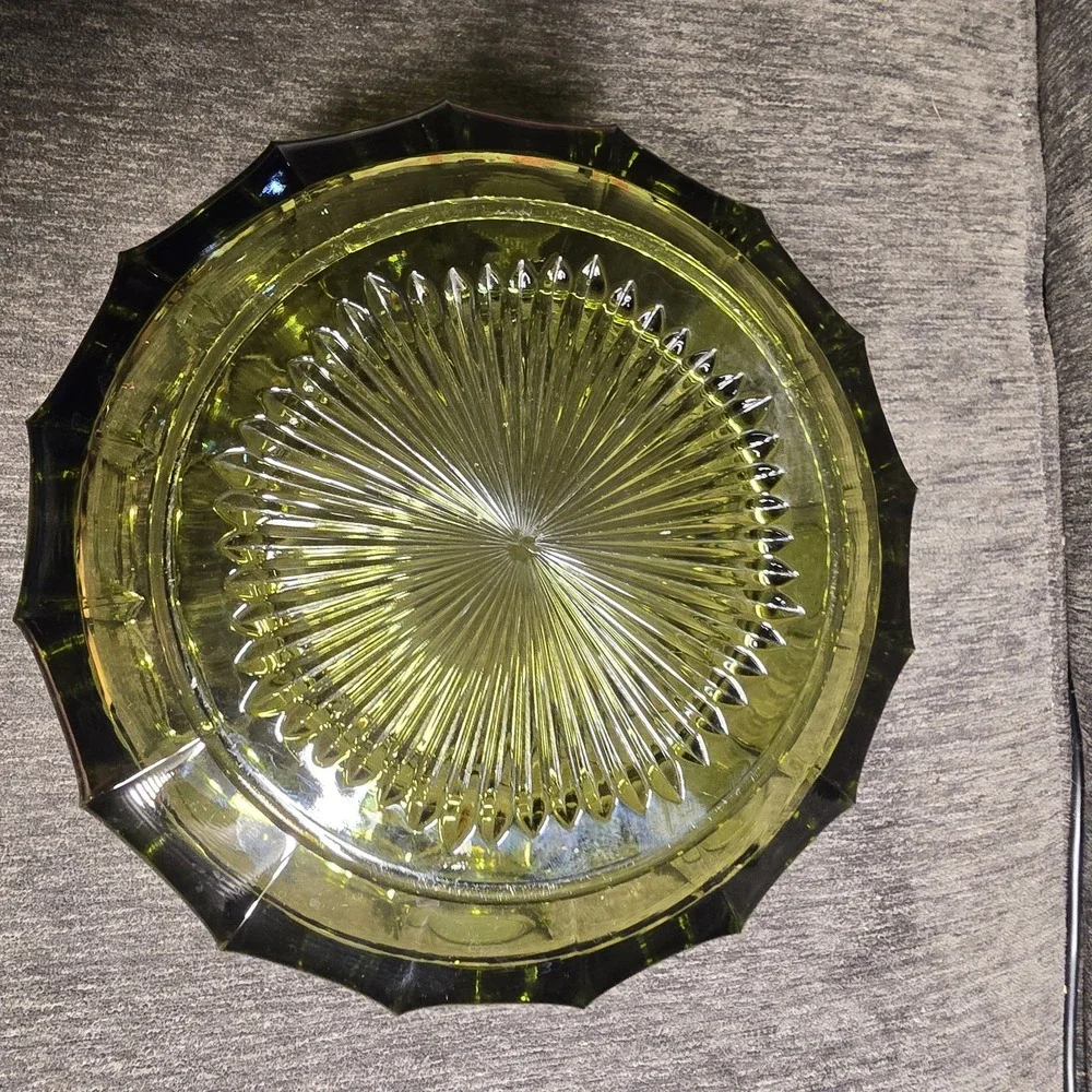Fostoria Coin Glass Olive Green Scalloped Fruit Bowl Frosted‎ Liberty Bell Eagle
